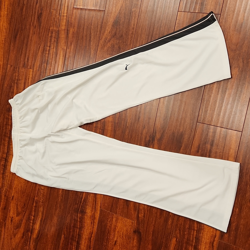 Puma Sweatpants size L